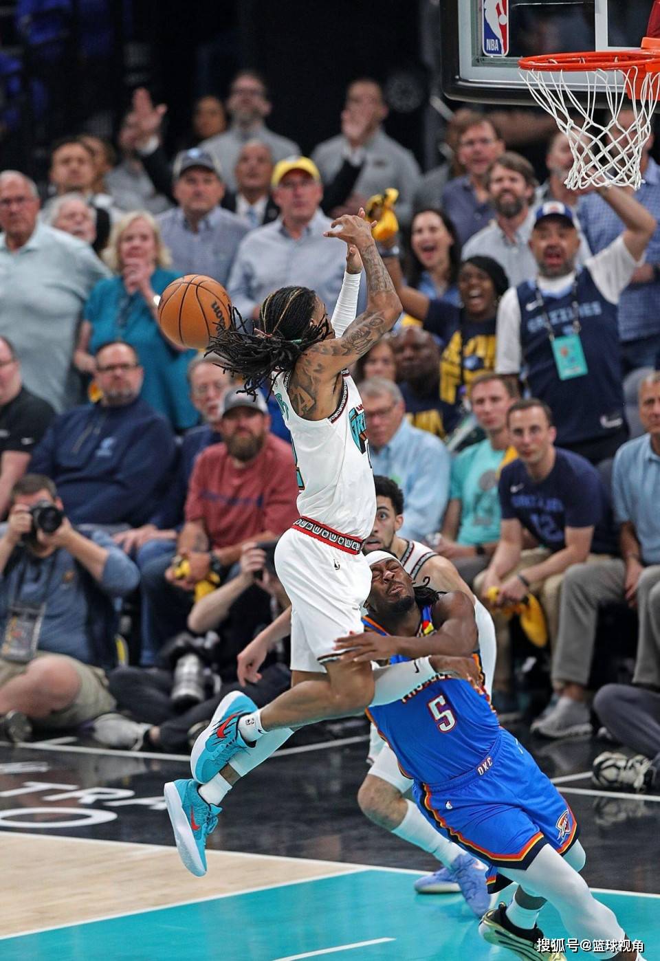开云体育入口-灰熊横扫马刺,乔治关键制胜的简单介绍