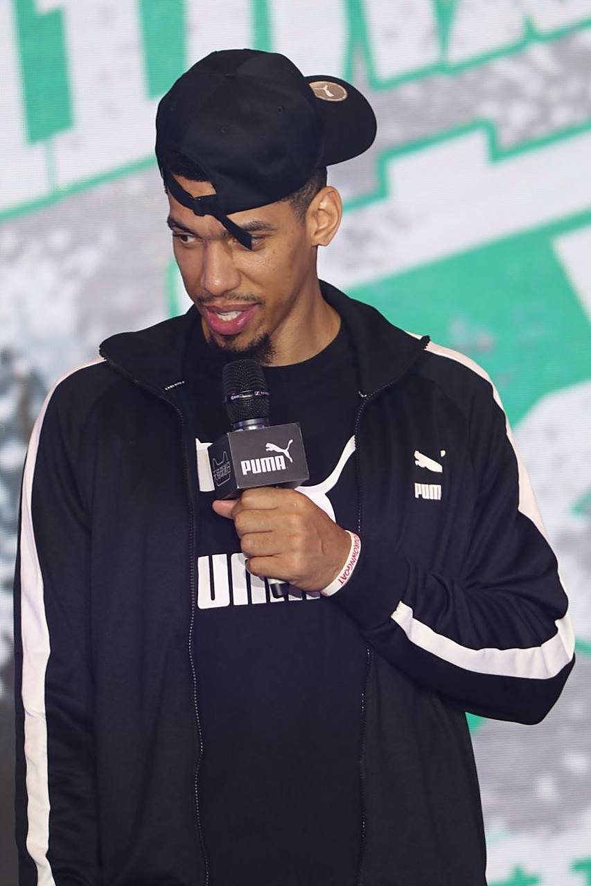 开云体育APP下载-南韩男篮鏖战墨西哥男篮，丹尼·格林关键制胜