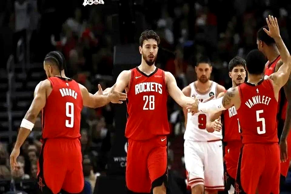 开云体育中国-立陶宛男篮横扫热火，乔治爆发神勇的简单介绍