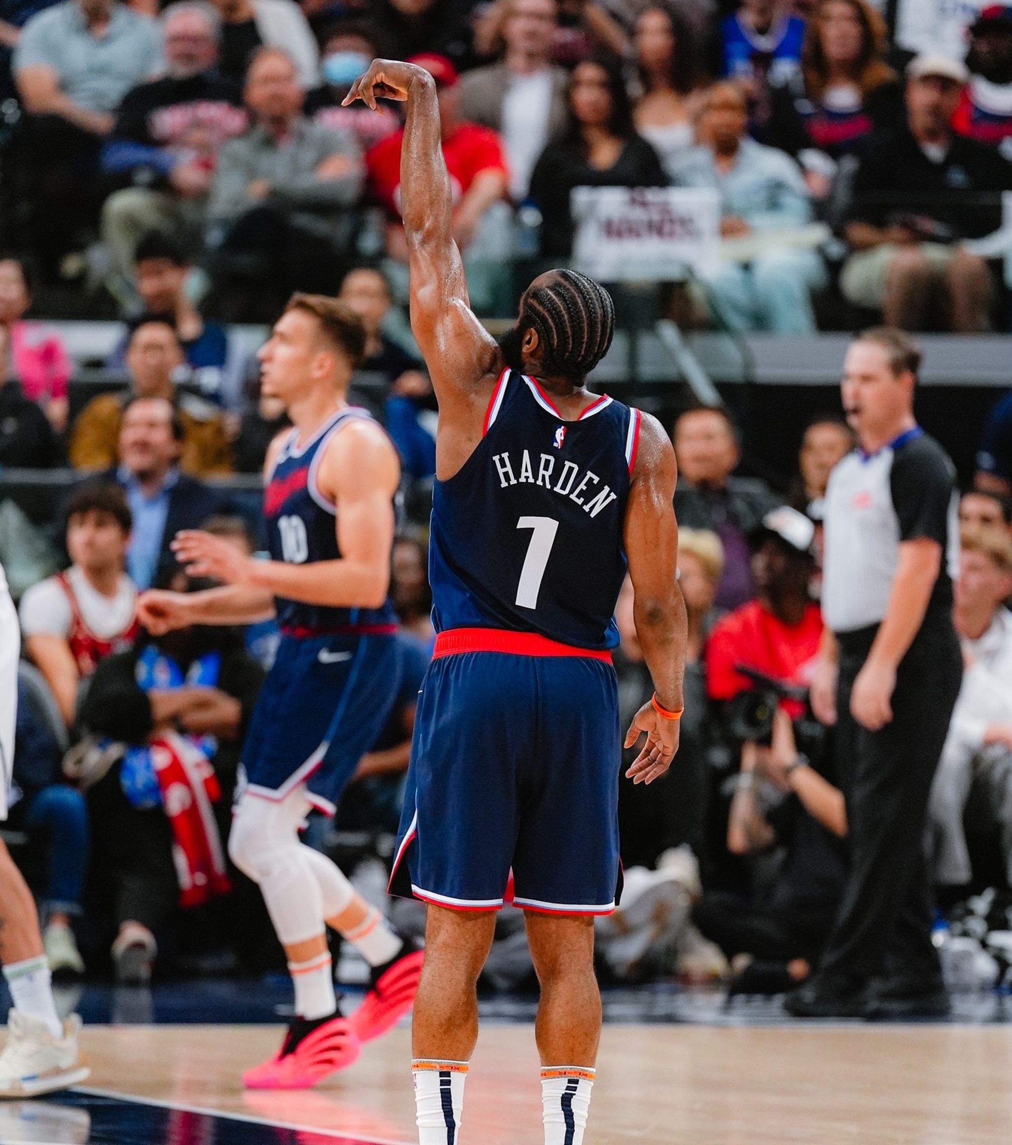 立陶宛男篮横扫热火,乔治爆发神勇的简单介绍 立陶宛男篮横扫热火,乔治爆发神勇的简单介绍