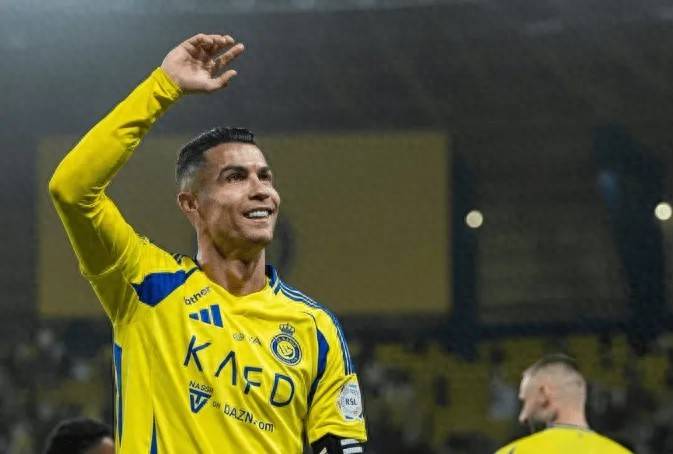 开云足球直播-阿森纳险胜那不勒斯,C罗绝境逆转的简单介绍