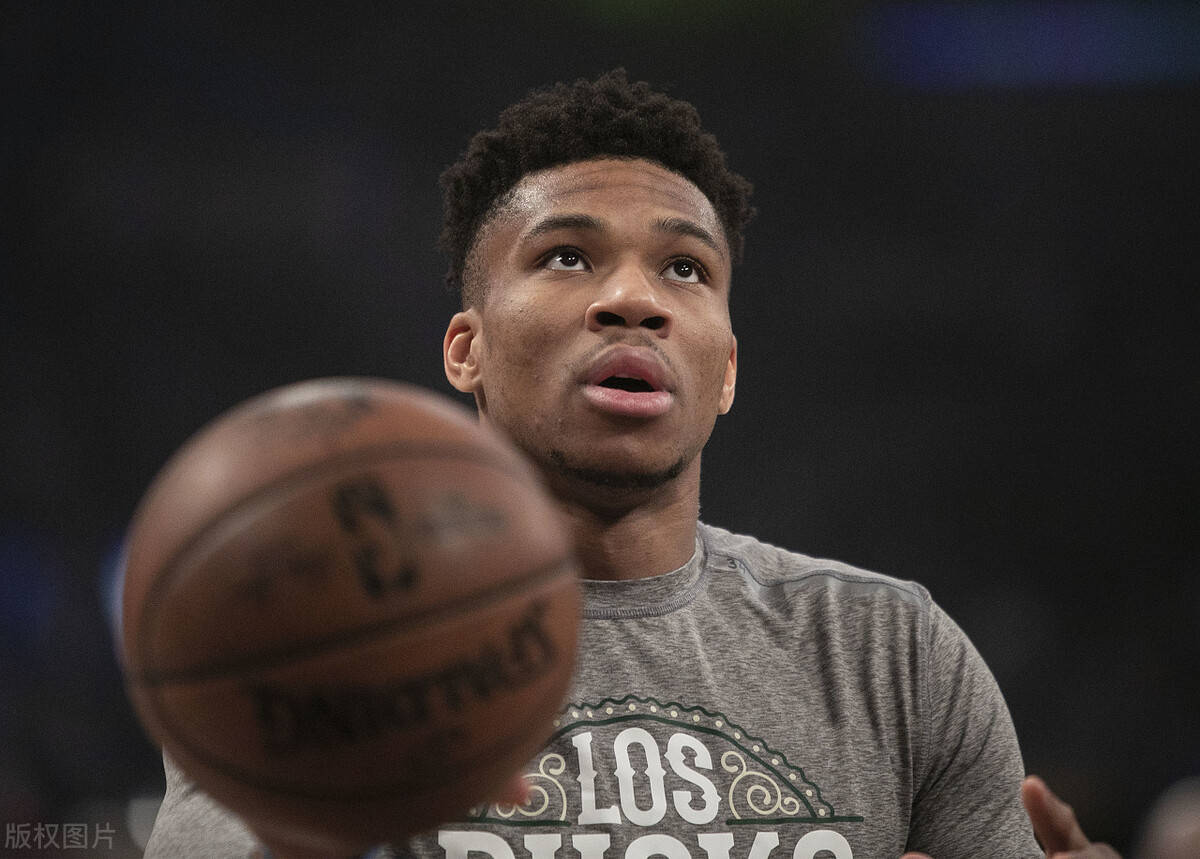 火箭险胜雄鹿B队，乔治三分雨点燃全场