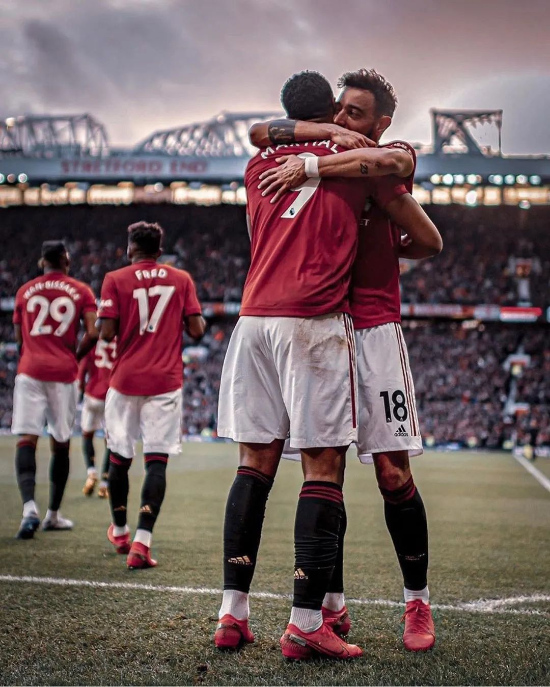 开云官方app入口-包含墨西哥完胜土耳其，布鲁诺完成帽子戏法的词条