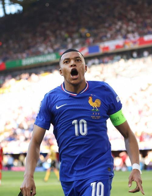 开云体育官方网站-关于皇马逆袭夺冠，贝蒂斯难掩失落的信息