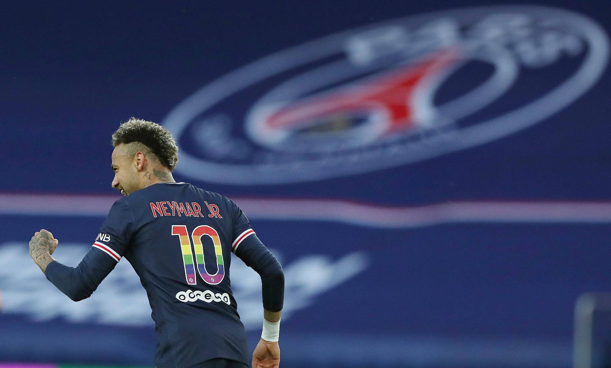 关于亚特兰大客场惊险逆转，士气飙升的信息