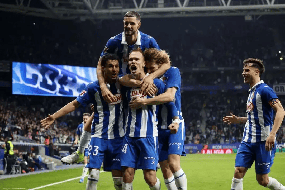 开云体育下载-塞尔塔主场狂胜，积分榜上领先对手一步的简单介绍