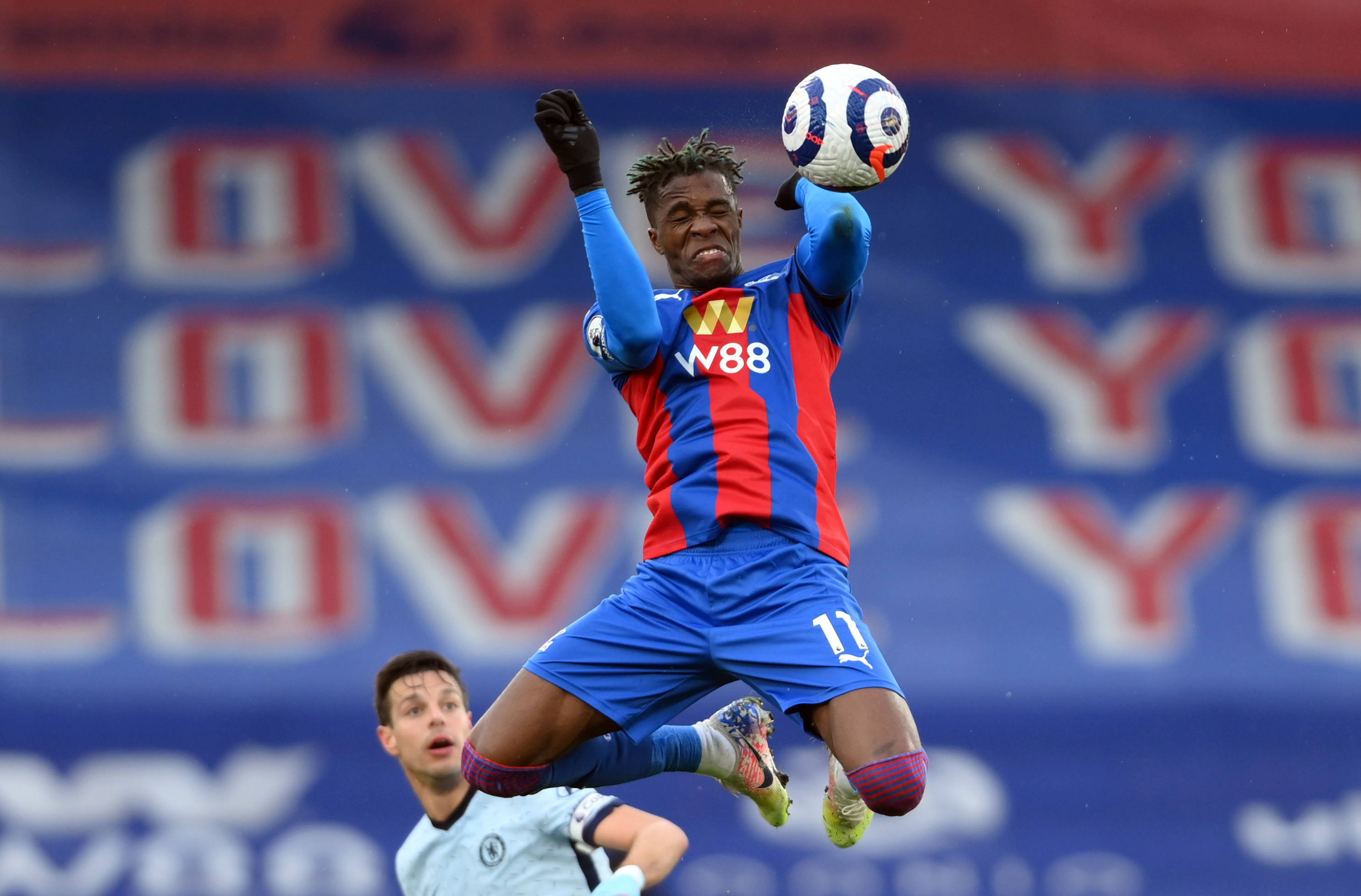 开云官网-关于水晶宫中场组织无间，球队传控球风令人赞叹的信息