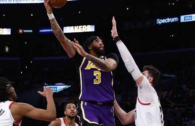 开云体育官方网站-包含火箭队遭遇三连败，安东尼-戴维斯全队最高得分的词条