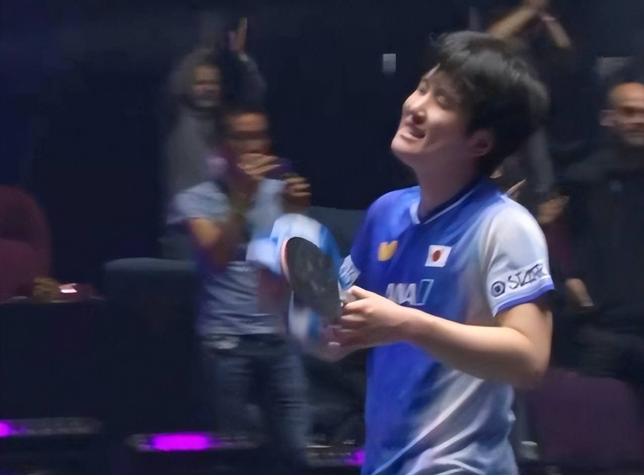 中国队鏖战日本队，张本智和带队取胜的简单介绍